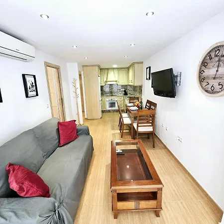 Pandora Center Apartment Alicante