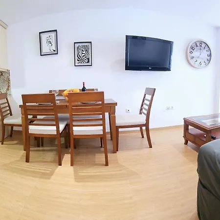 Pandora Center Apartment *